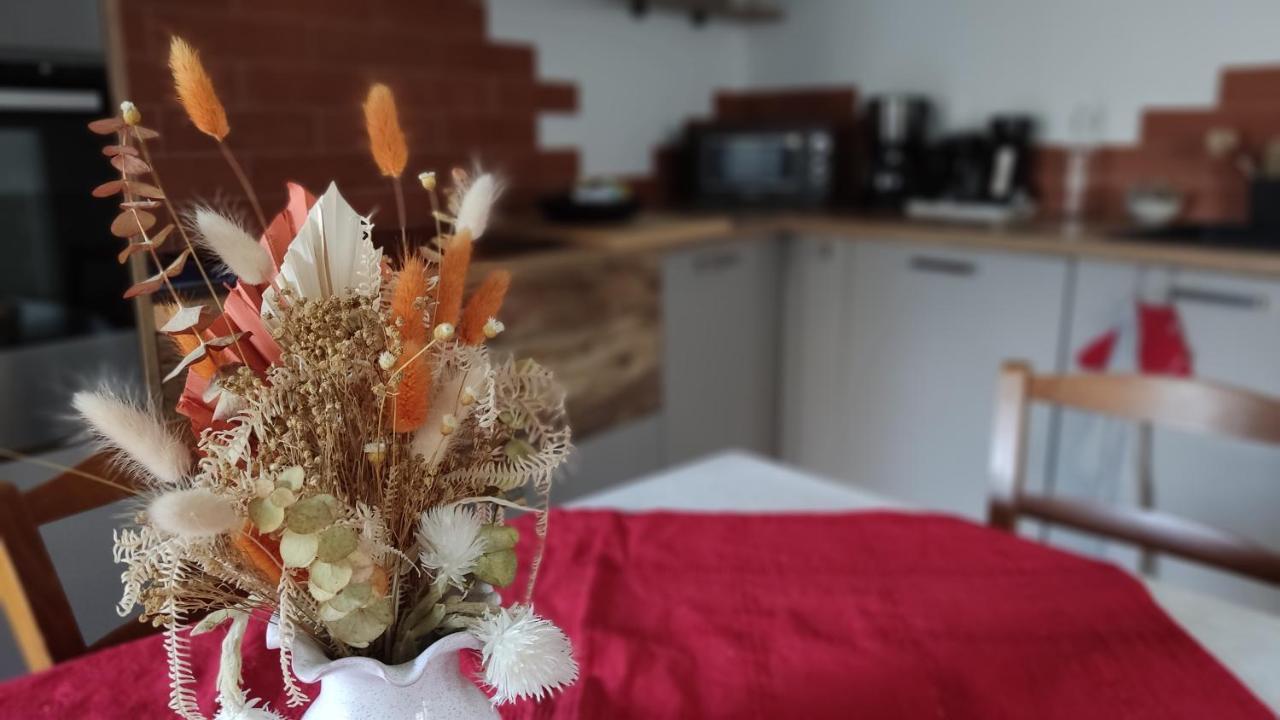 Petite Pause A Pourrieres, Appartement 40M2 Exterior foto